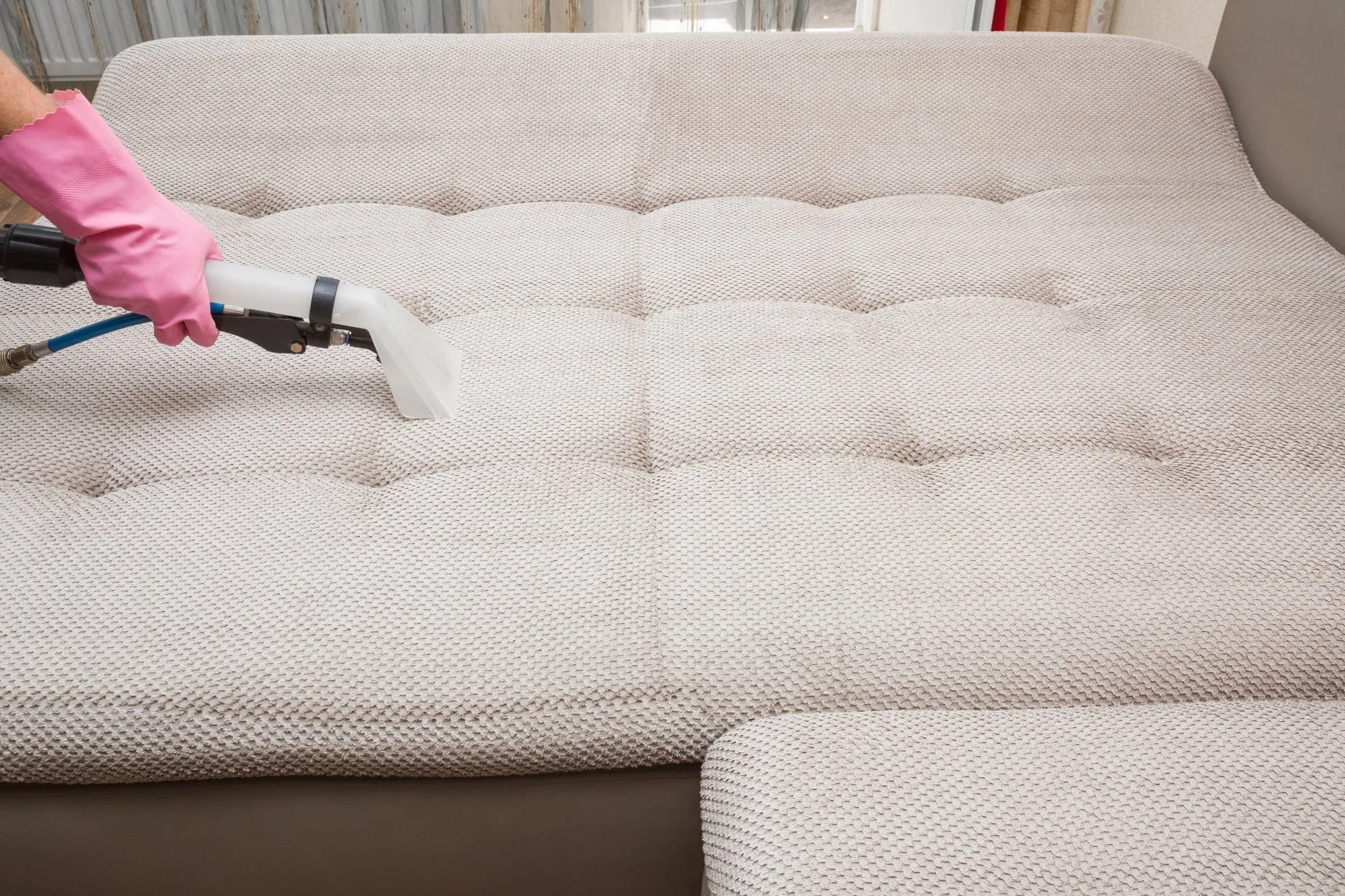 Post-Construction Cleaning Checklist 39 vaccum cleaning
