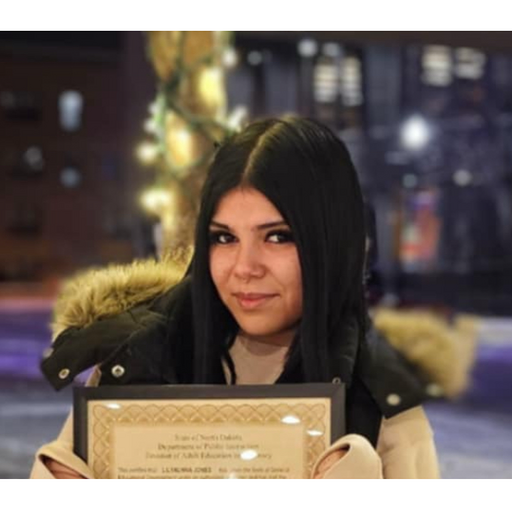 Lily J 86 TFHLCA04T U0AA3M6T60G 695336e7c995 512